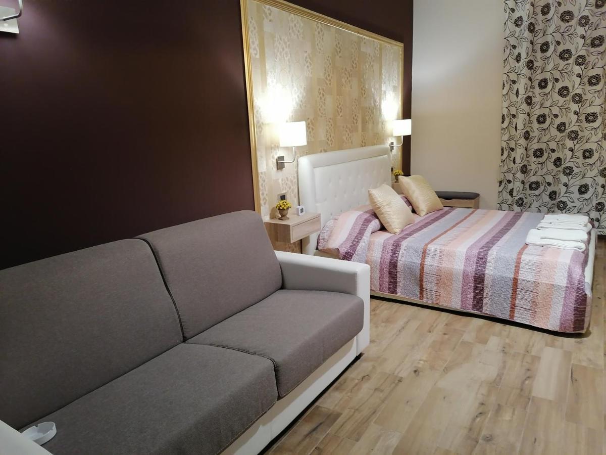 Home Syrakos B&B Szirakúza Kültér fotó