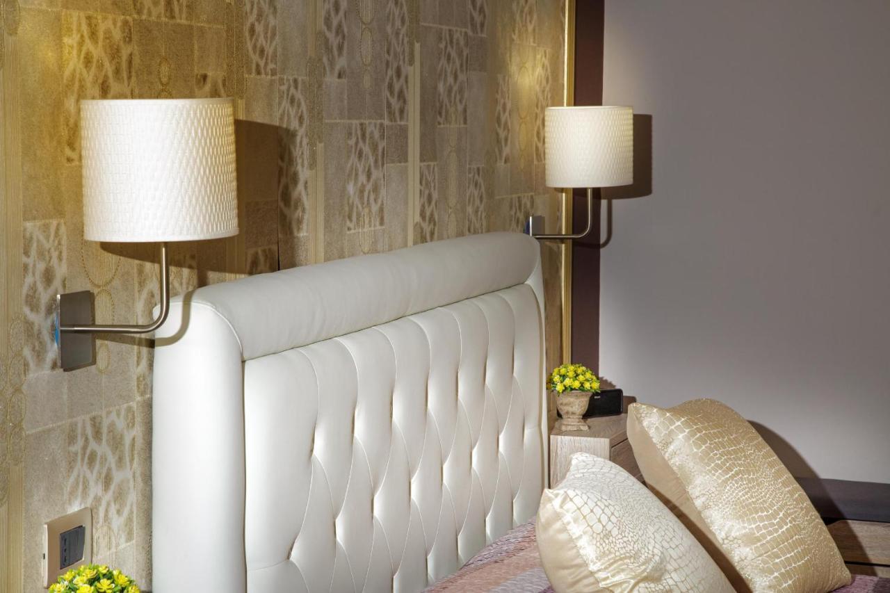 Home Syrakos B&B Szirakúza Kültér fotó