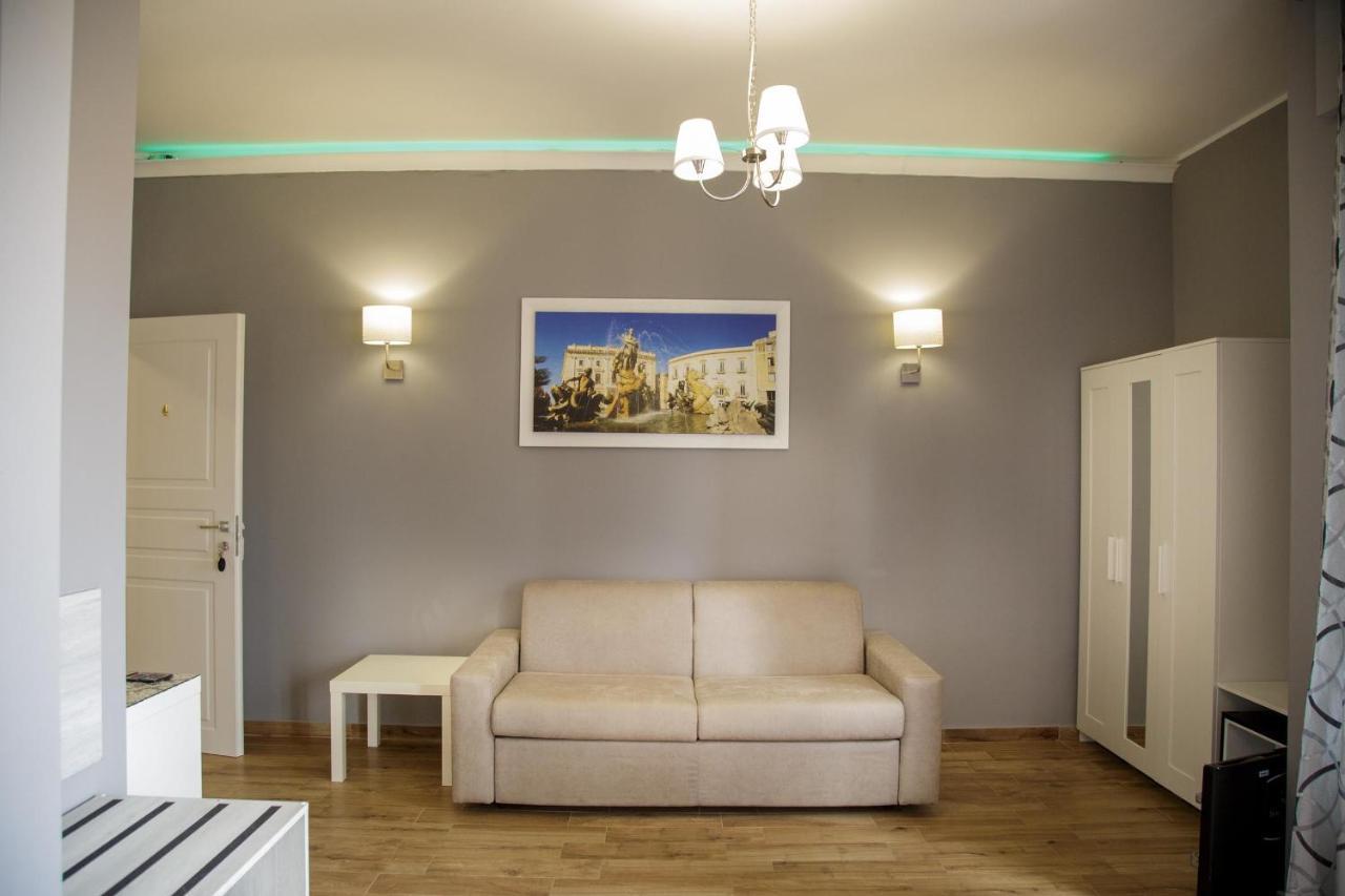 Home Syrakos B&B Szirakúza Kültér fotó